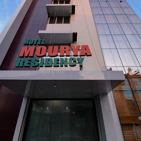 Hotel Mourya Residency 나비뭄바이 외부 사진