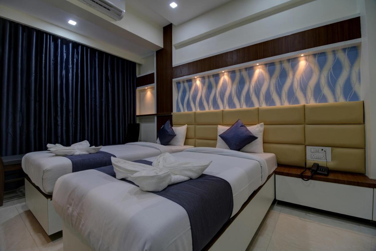 Hotel Mourya Residency 나비뭄바이 외부 사진