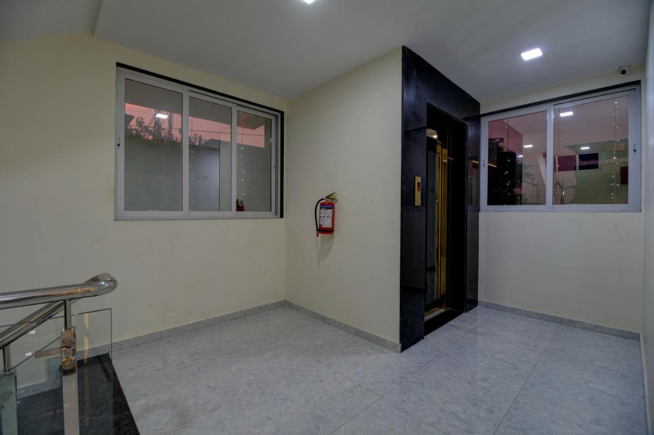 Hotel Mourya Residency 나비뭄바이 외부 사진