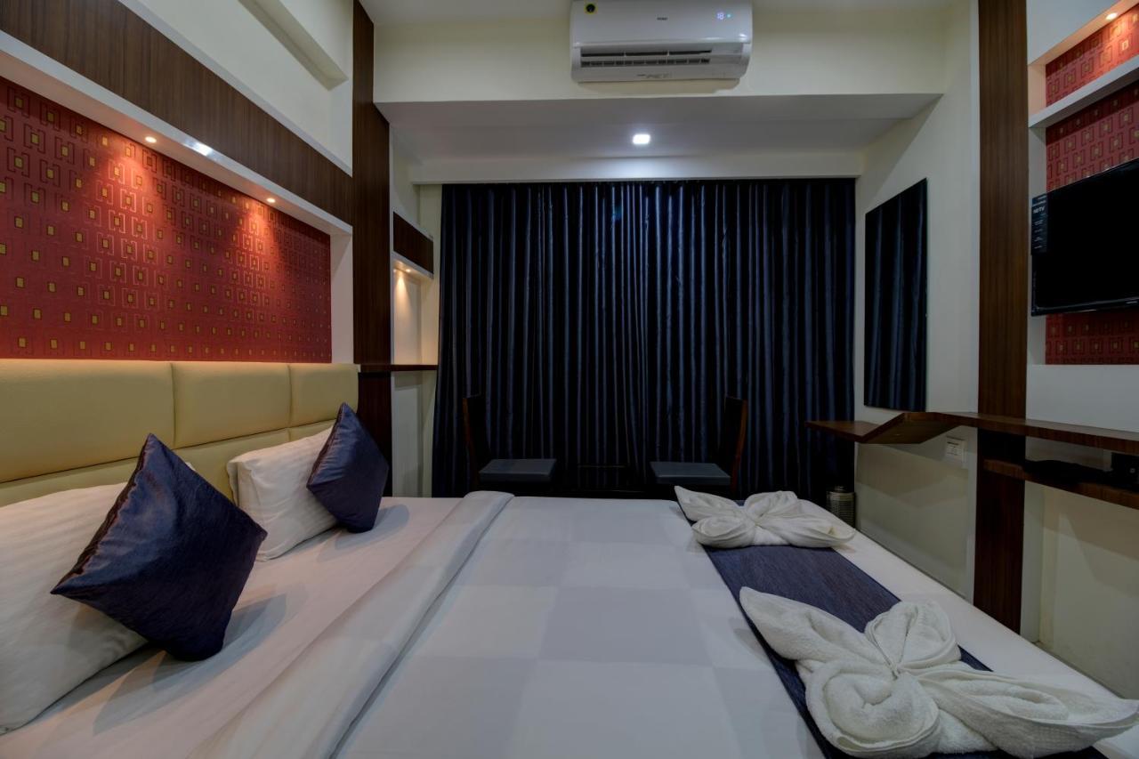 Hotel Mourya Residency 나비뭄바이 외부 사진