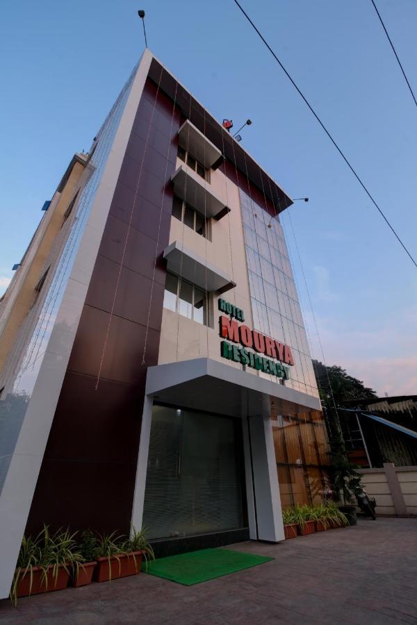 Hotel Mourya Residency 나비뭄바이 외부 사진