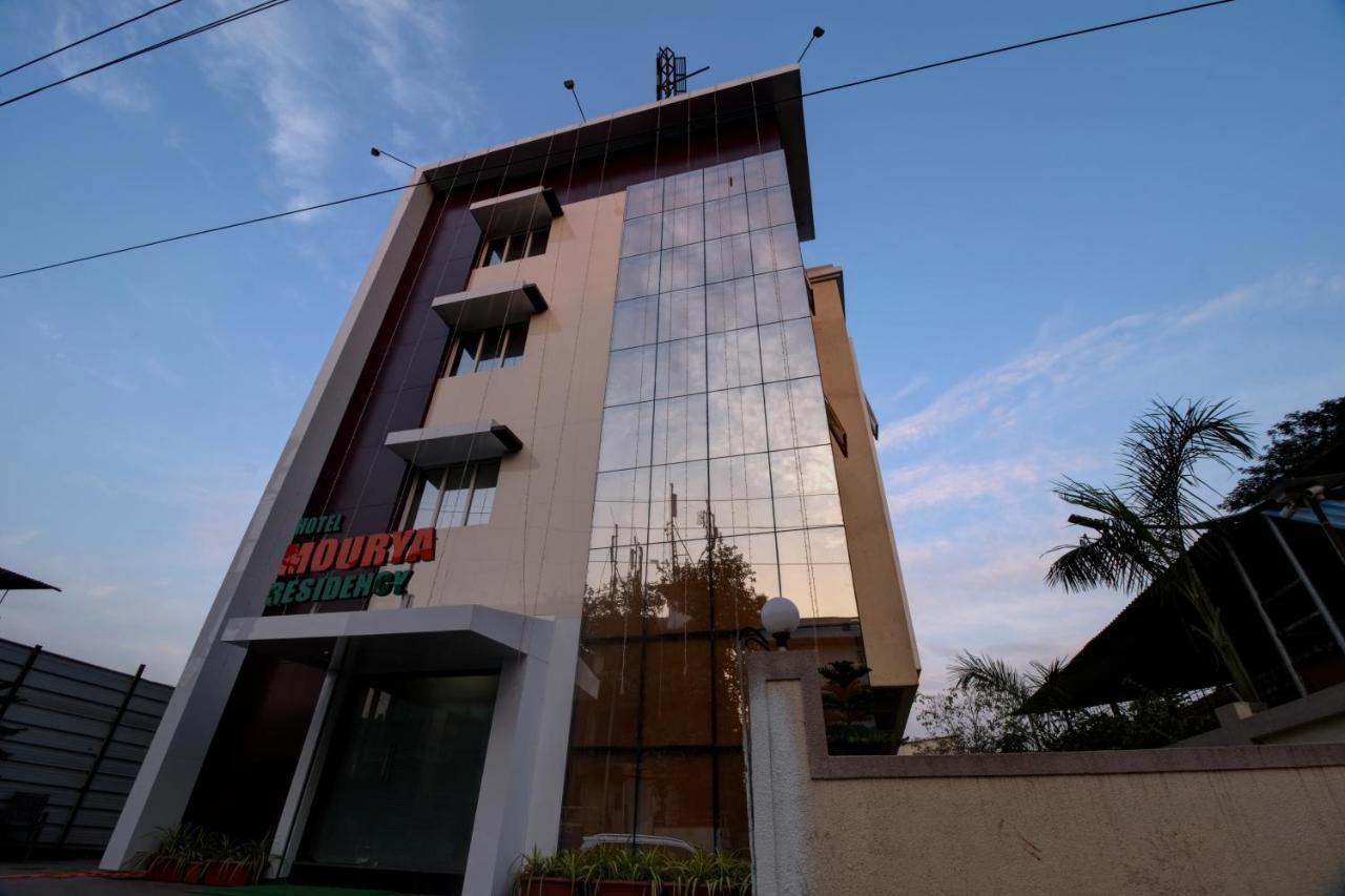 Hotel Mourya Residency 나비뭄바이 외부 사진